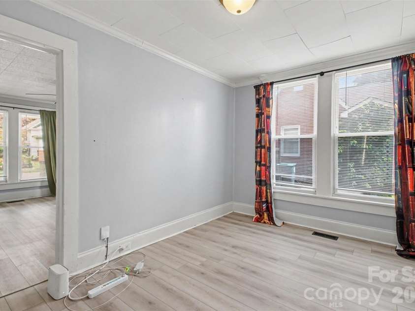 815 Jackson Street, Salisbury, NC 28144.  MLS# CAR4364151, YatesRealty ID 13546. 