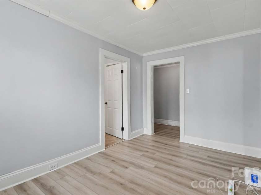 815 Jackson Street, Salisbury, NC 28144.  MLS# CAR4364151, YatesRealty ID 13546. 