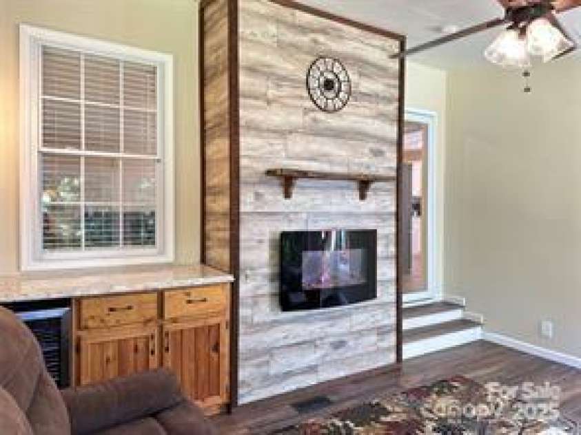 625 Wildwood Drive, Rock Hill, SC 29730.  MLS# CAR4257496, YatesRealty ID 13547. 