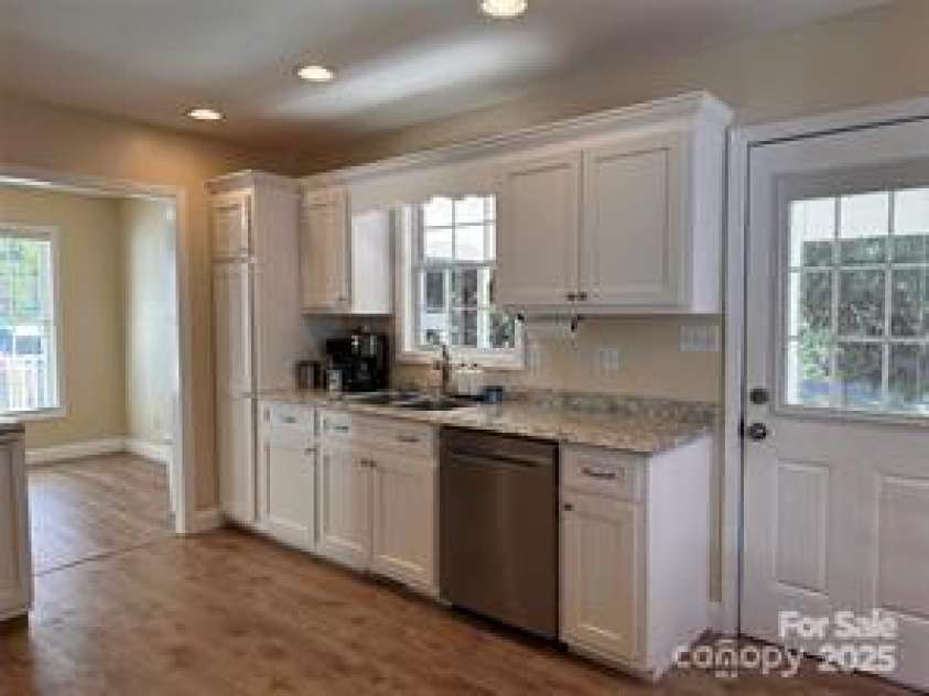 625 Wildwood Drive, Rock Hill, SC 29730.  MLS# CAR4257496, YatesRealty ID 13547. 