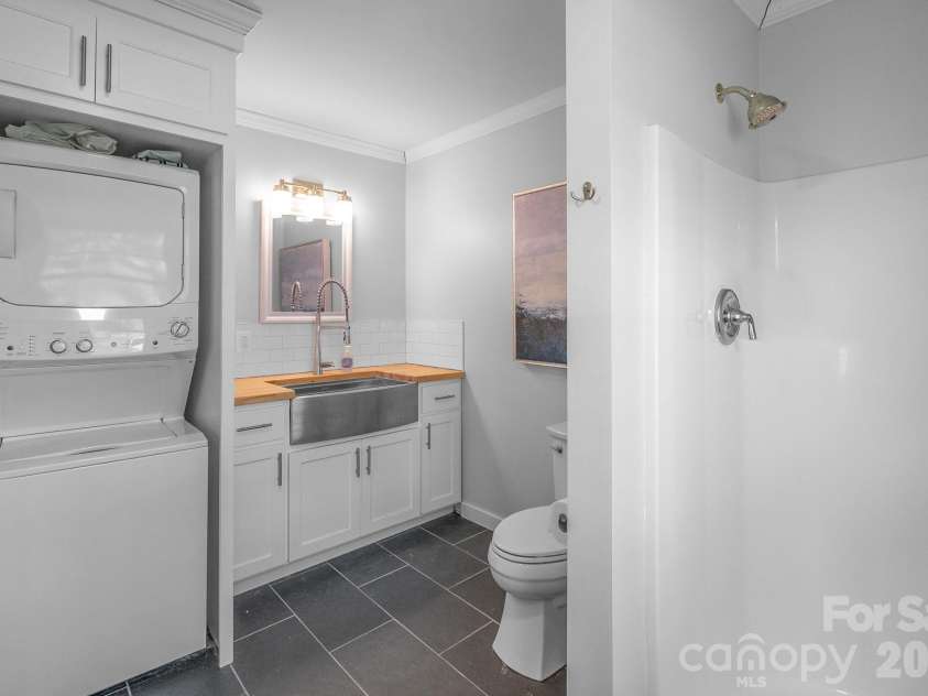 5495 Kershaw Camden Highway, Heath Springs, SC 29058.  MLS# CAR4359531, YatesRealty ID 13549. 