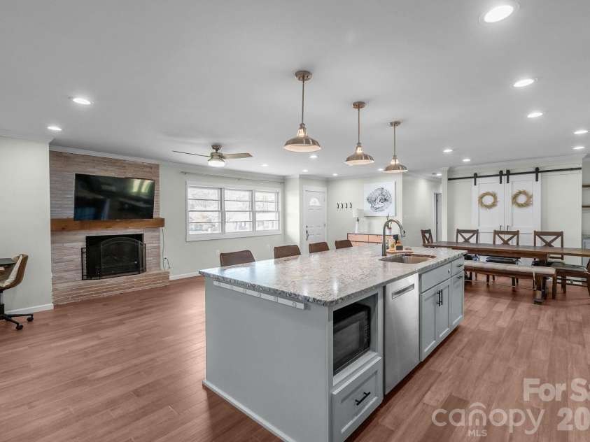 5495 Kershaw Camden Highway, Heath Springs, SC 29058.  MLS# CAR4359531, YatesRealty ID 13549. 