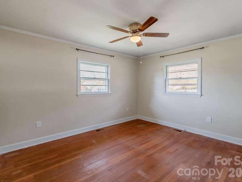 5495 Kershaw Camden Highway, Heath Springs, SC 29058.  MLS# CAR4359531, YatesRealty ID 13549. 
