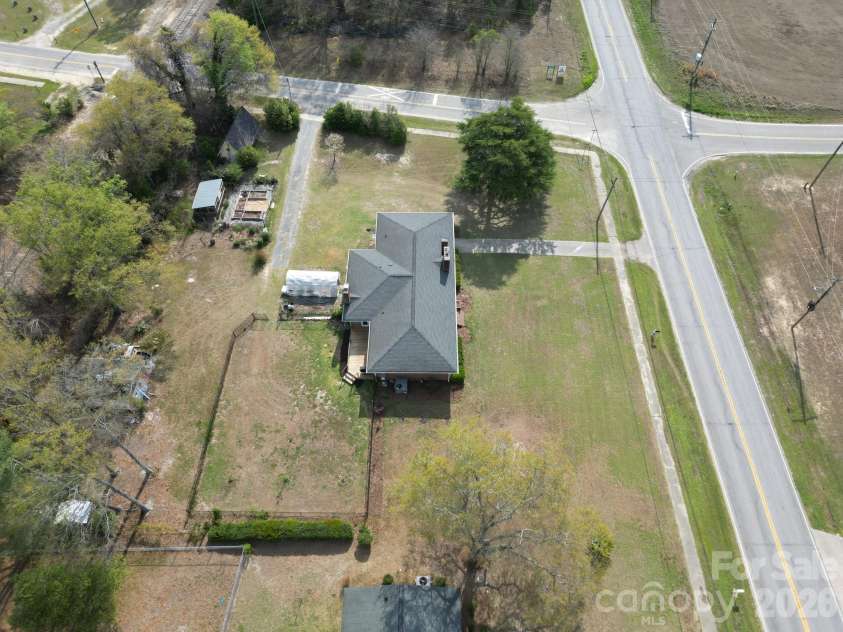 5495 Kershaw Camden Highway, Heath Springs, SC 29058.  MLS# CAR4359531, YatesRealty ID 13549. 