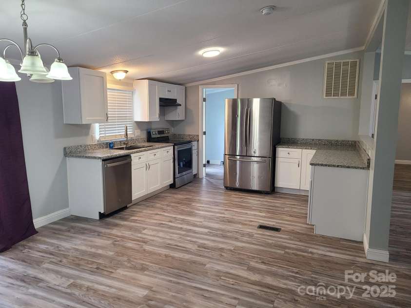 1098 Remington Drive, Conover, NC 28613.  MLS# CAR4328545, YatesRealty ID 1355. 