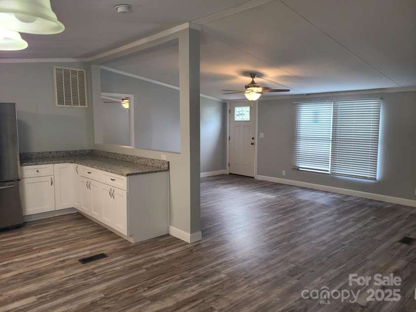 1098 Remington Drive, Conover, NC 28613.  MLS# CAR4328545, YatesRealty ID 1355. 