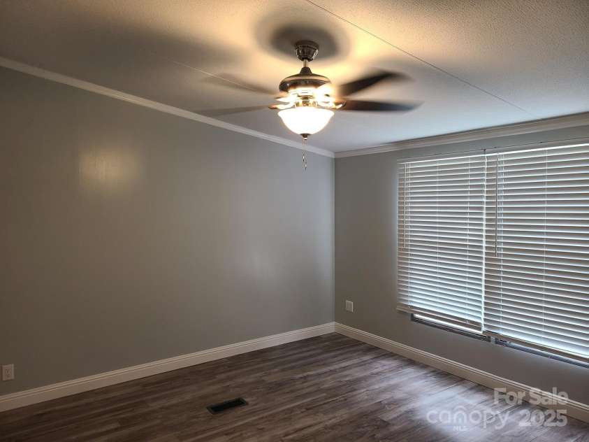 1098 Remington Drive, Conover, NC 28613.  MLS# CAR4328545, YatesRealty ID 1355. 