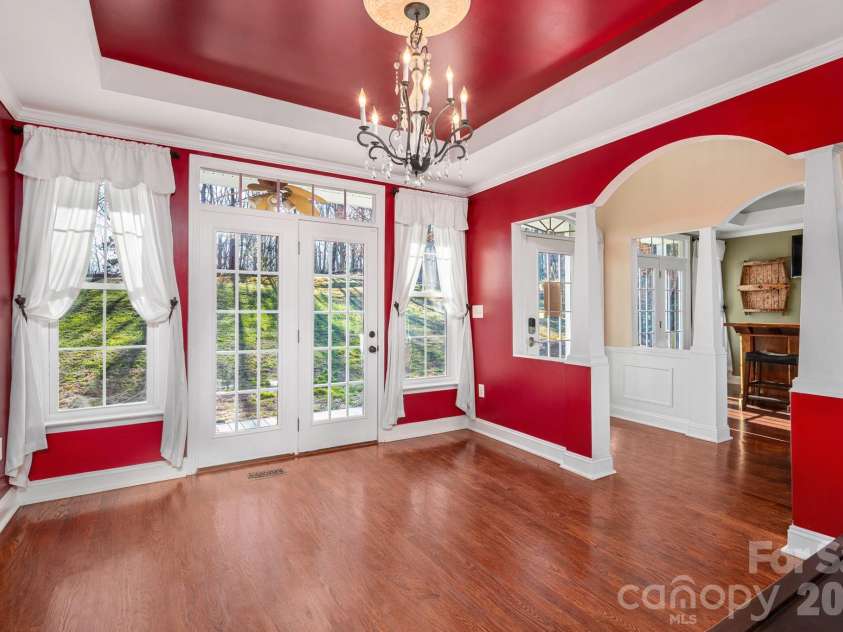 3272 Oak Ridge Circle, Lincolnton, NC 28092.  MLS# CAR4326397, YatesRealty ID 13550. 