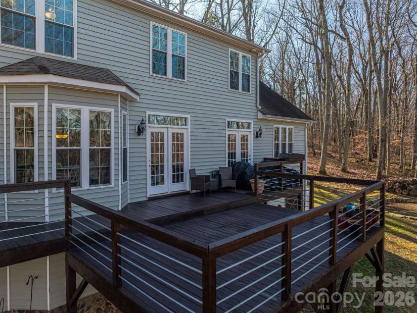 3272 Oak Ridge Circle, Lincolnton, NC 28092.  MLS# CAR4326397, YatesRealty ID 13550. 