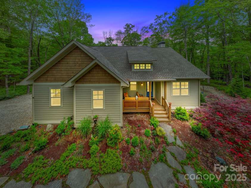 355 Frazier Road, Brevard, NC 28712.  MLS# CAR4257621, YatesRealty ID 13550. 