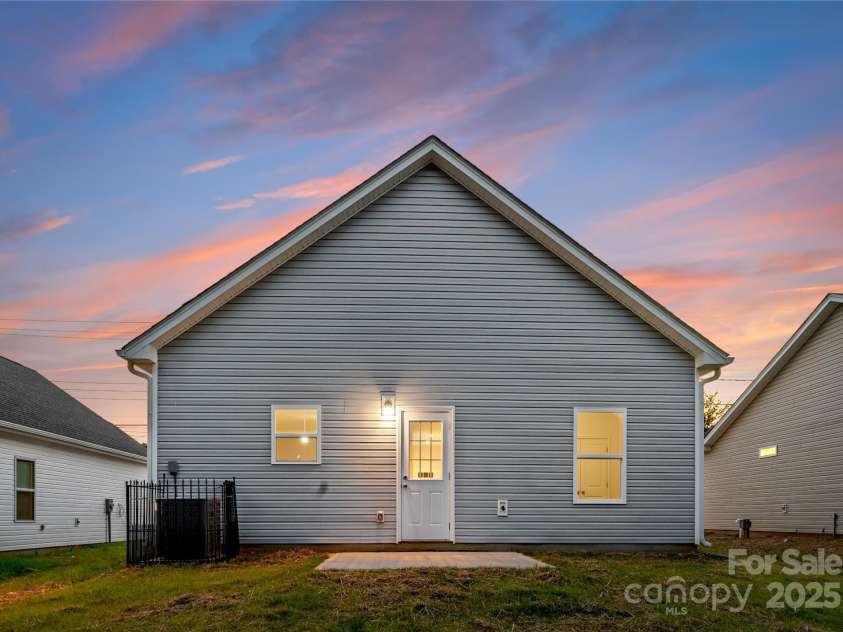 1619 Martin Avenue, Gastonia, NC 28052.  MLS# CAR4251098, YatesRealty ID 13552. Representation