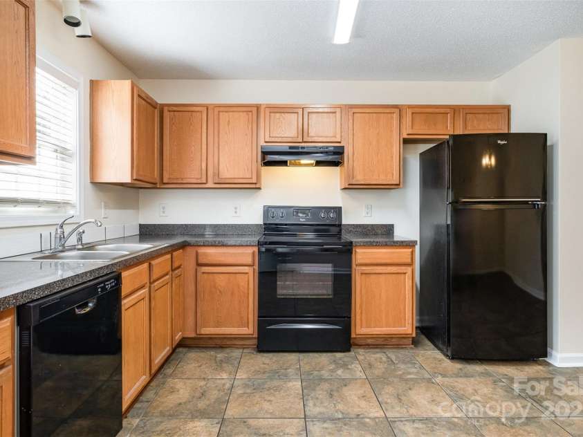 128 Locomotive Lane, Mooresville, NC 28115.  MLS# CAR4231534, YatesRealty ID 13554. 