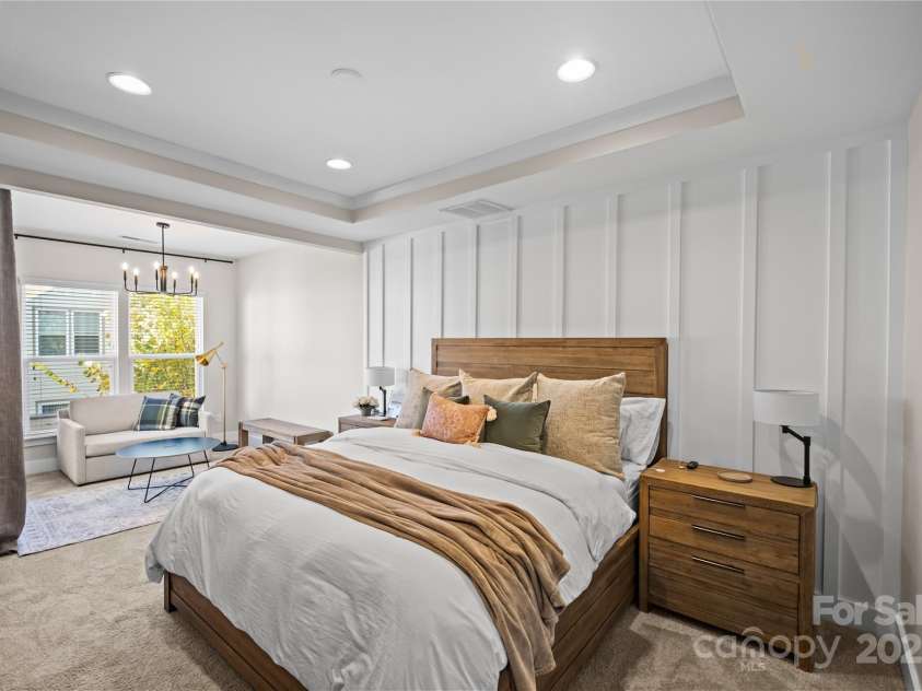 2863 Grand Union Way, Charlotte, NC 28209.  MLS# CAR4255698, YatesRealty ID 13555. 