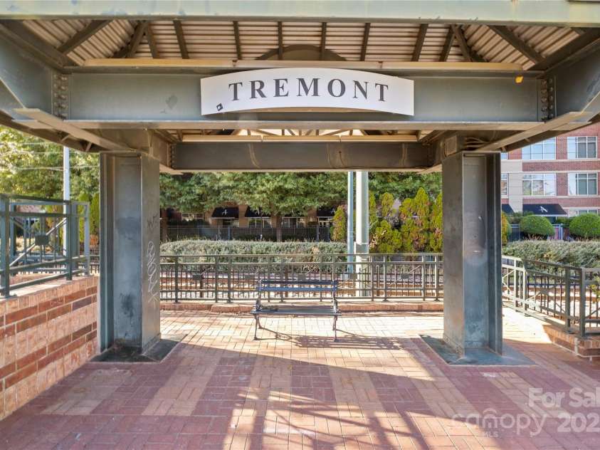 2863 Grand Union Way, Charlotte, NC 28209.  MLS# CAR4255698, YatesRealty ID 13555. 