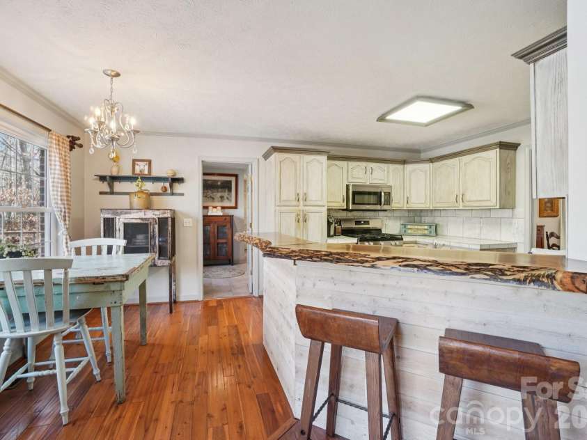 4005 Little River Road, Hendersonville, NC 28739.  MLS# CAR4352423, YatesRealty ID 13556. 