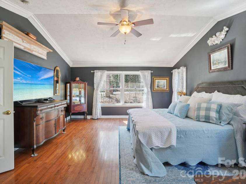 4005 Little River Road, Hendersonville, NC 28739.  MLS# CAR4352423, YatesRealty ID 13556. 