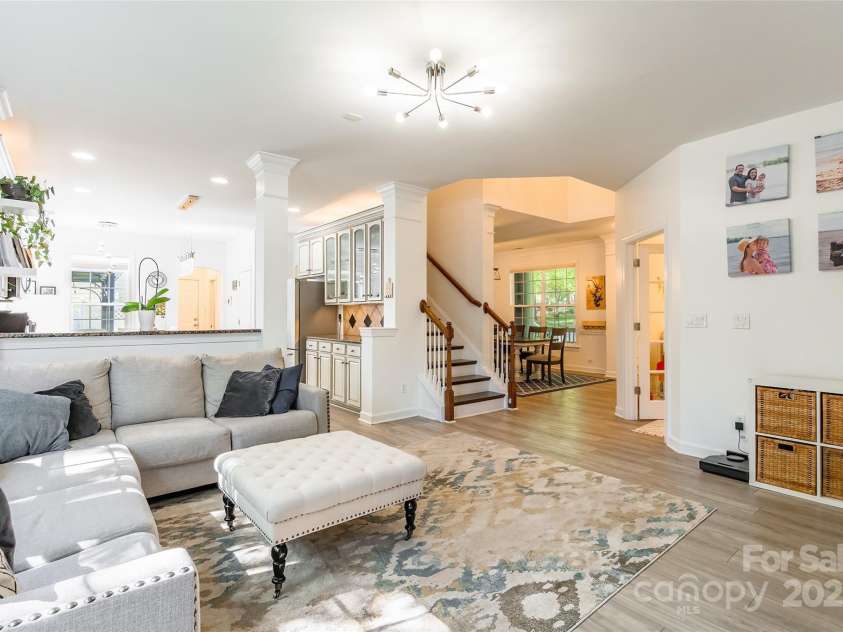 8428 Westmoreland Lake Drive, Cornelius, NC 28031.  MLS# CAR4248143, YatesRealty ID 13556. 