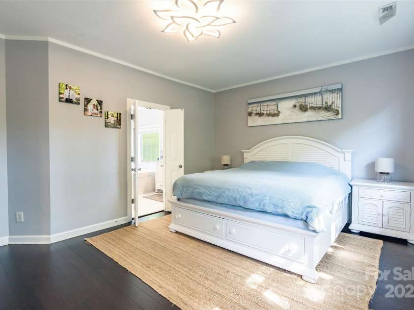 8428 Westmoreland Lake Drive, Cornelius, NC 28031.  MLS# CAR4248143, YatesRealty ID 13556. 