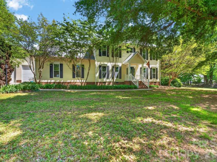 1820 Riva Ridge Court, York, SC 29745.  MLS# CAR4369085, YatesRealty ID 13558. 