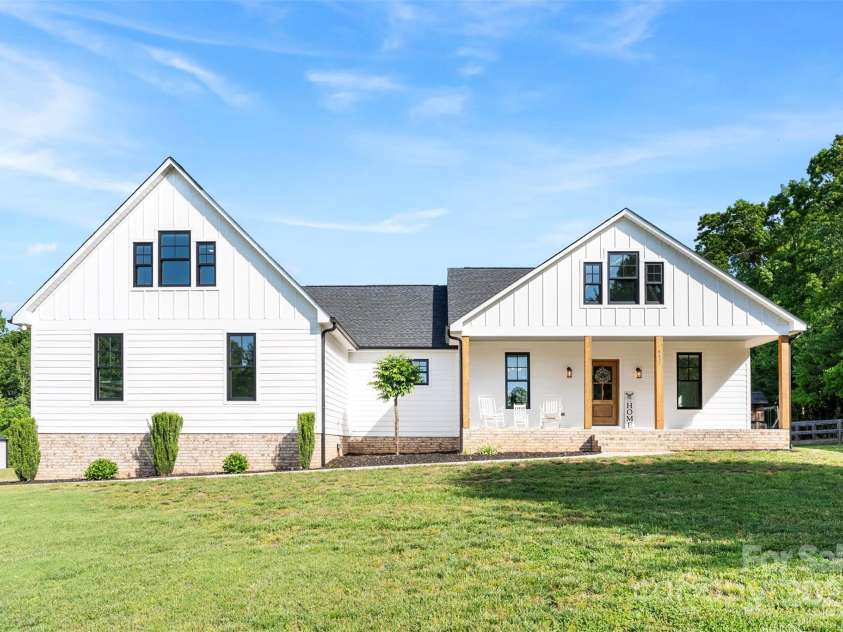 4453 Buffalo Shoals Road, Maiden, NC 28650.  MLS# CAR4251546, YatesRealty ID 13559. 