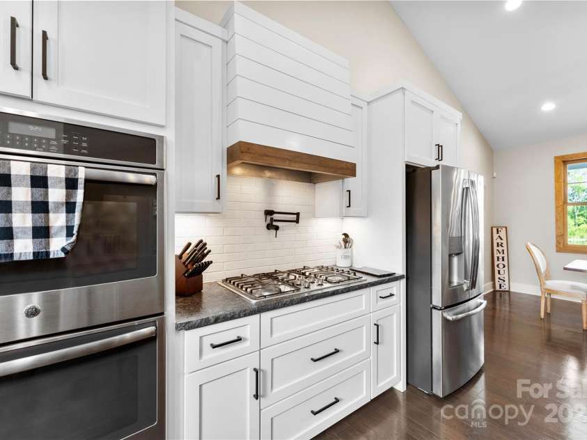 4453 Buffalo Shoals Road, Maiden, NC 28650.  MLS# CAR4251546, YatesRealty ID 13559. 