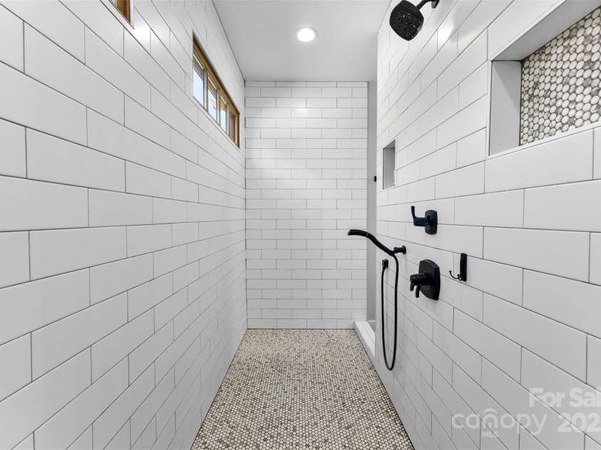 4453 Buffalo Shoals Road, Maiden, NC 28650.  MLS# CAR4251546, YatesRealty ID 13559. 