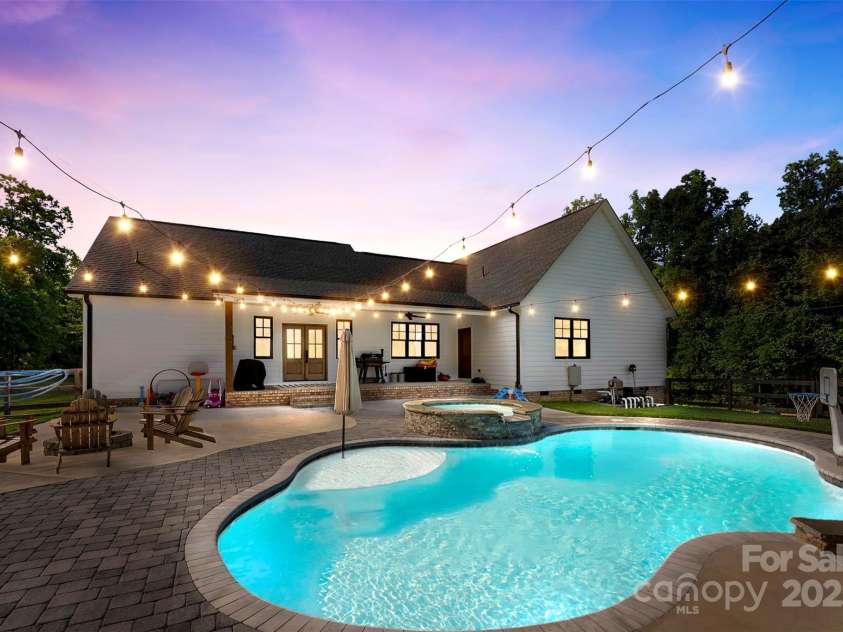 4453 Buffalo Shoals Road, Maiden, NC 28650.  MLS# CAR4251546, YatesRealty ID 13559. 