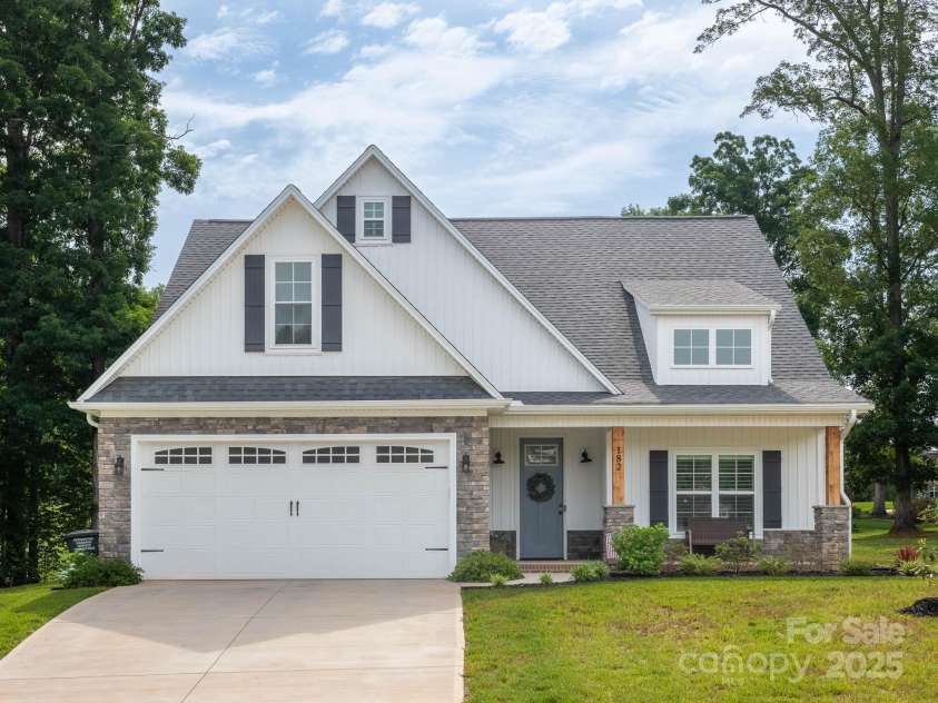 182 Mackenzie Court, China Grove, NC 28023.  MLS# CAR4258422, YatesRealty ID 13560. 