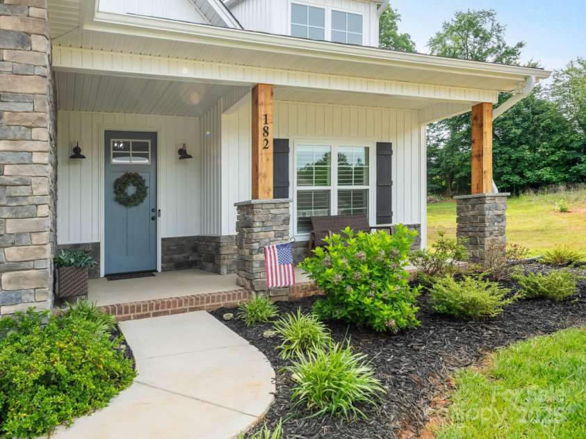 182 Mackenzie Court, China Grove, NC 28023.  MLS# CAR4258422, YatesRealty ID 13560. 