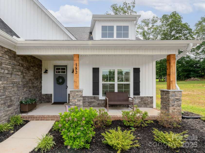 182 Mackenzie Court, China Grove, NC 28023.  MLS# CAR4258422, YatesRealty ID 13560. 