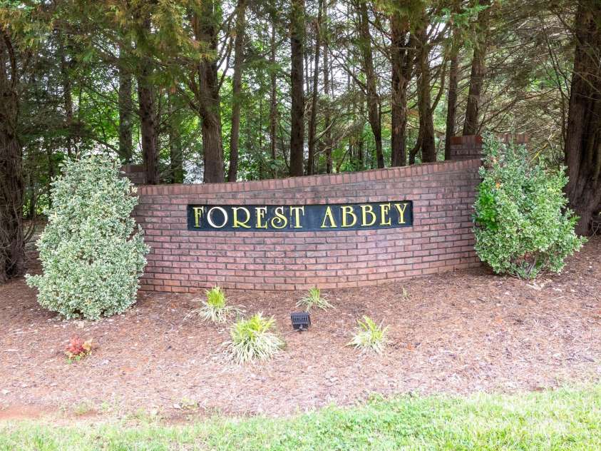 182 Mackenzie Court, China Grove, NC 28023.  MLS# CAR4258422, YatesRealty ID 13560. 