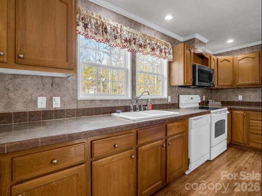 342 Lee Cudd Road, Rutherfordton, NC 28139.  MLS# CAR4344516, YatesRealty ID 13561. 