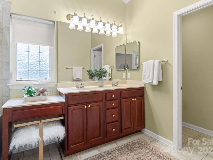 57 Stonebridge Drive, Asheville, NC 28805.  MLS# CAR4216613, YatesRealty ID 13561. 