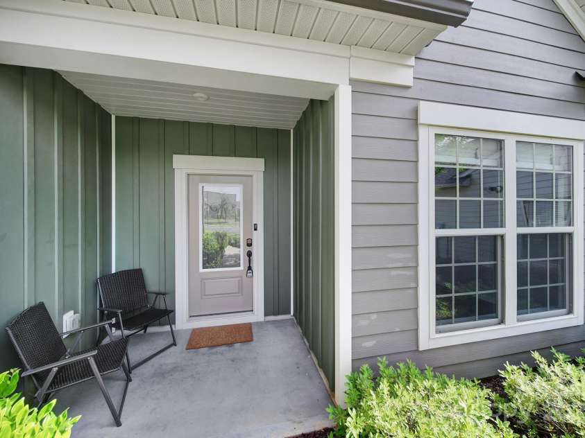2364 Delaney Drive, Fort Mill, SC 29715.  MLS# CAR4259371, YatesRealty ID 13566. 