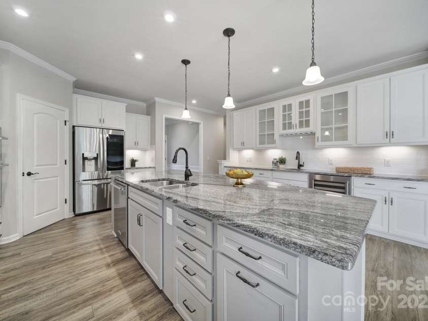 2364 Delaney Drive, Fort Mill, SC 29715.  MLS# CAR4259371, YatesRealty ID 13566. 