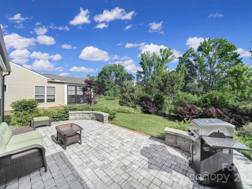 2364 Delaney Drive, Fort Mill, SC 29715.  MLS# CAR4259371, YatesRealty ID 13566. 