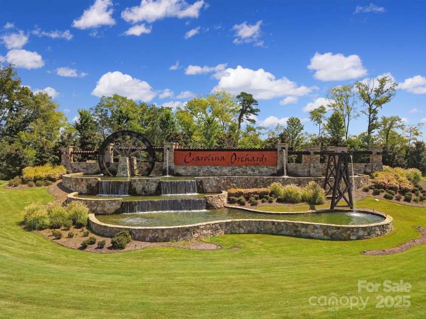 2364 Delaney Drive, Fort Mill, SC 29715.  MLS# CAR4259371, YatesRealty ID 13566. 