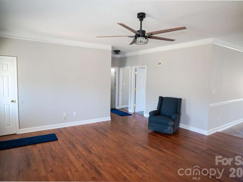 1009 Preston Drive, Lowell, NC 28098.  MLS# CAR4357037, YatesRealty ID 13567. 