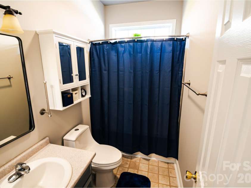 1009 Preston Drive, Lowell, NC 28098.  MLS# CAR4357037, YatesRealty ID 13567. 