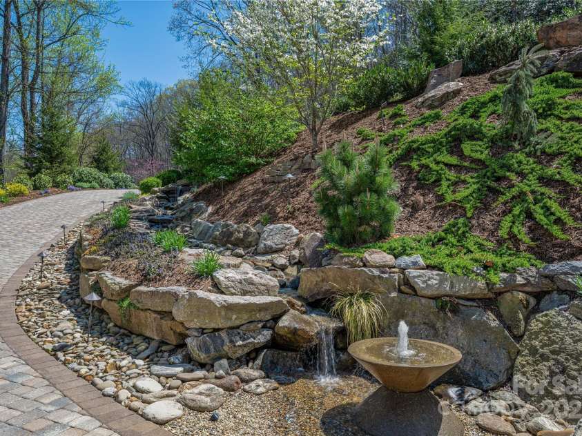 349 Stoneledge Trail, Arden, NC 28704.  MLS# CAR4238102, YatesRealty ID 13568. 
