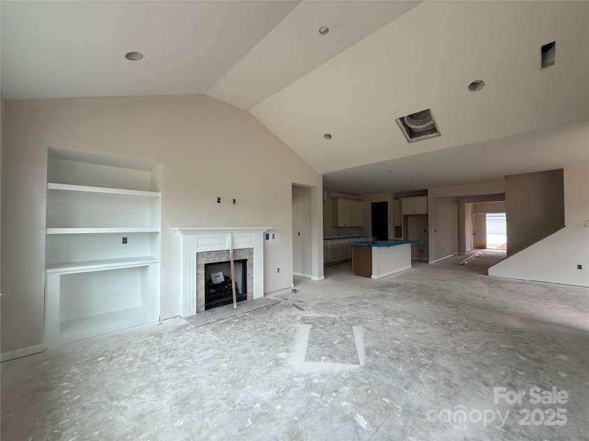 2210 Camber Drive, Gastonia, NC 28054.  MLS# CAR4223870, YatesRealty ID 13569. Family Room/Kitchen/Morning Room