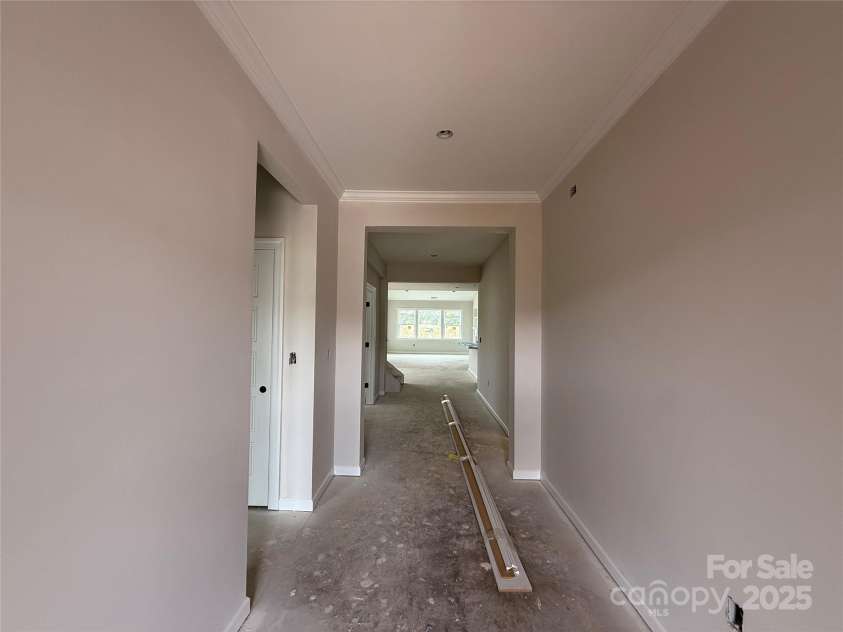 2210 Camber Drive, Gastonia, NC 28054.  MLS# CAR4223870, YatesRealty ID 13569. Foyer