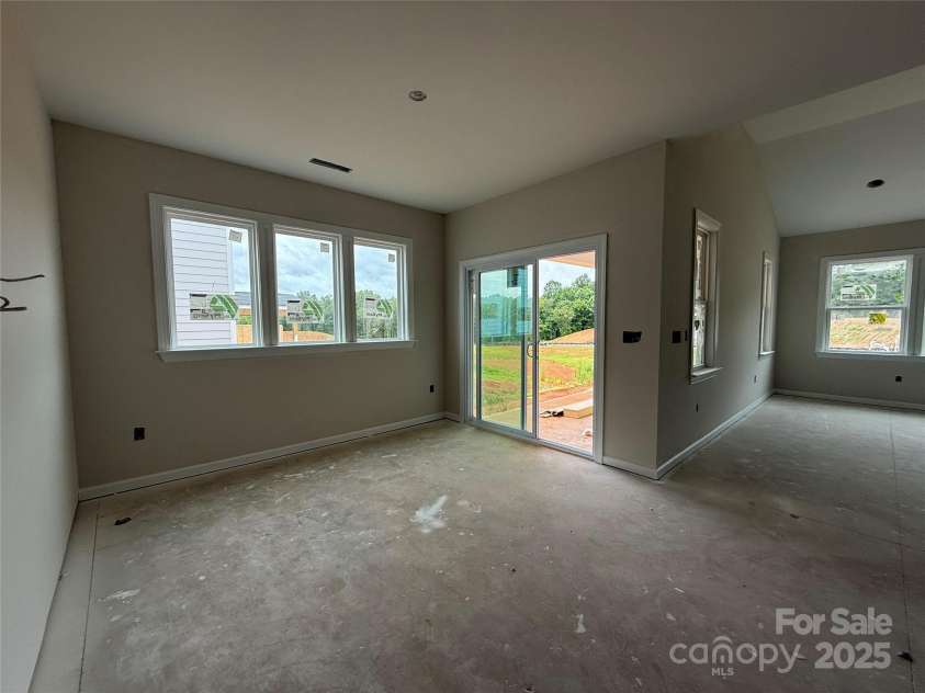 2210 Camber Drive, Gastonia, NC 28054.  MLS# CAR4223870, YatesRealty ID 13569. Morning Room