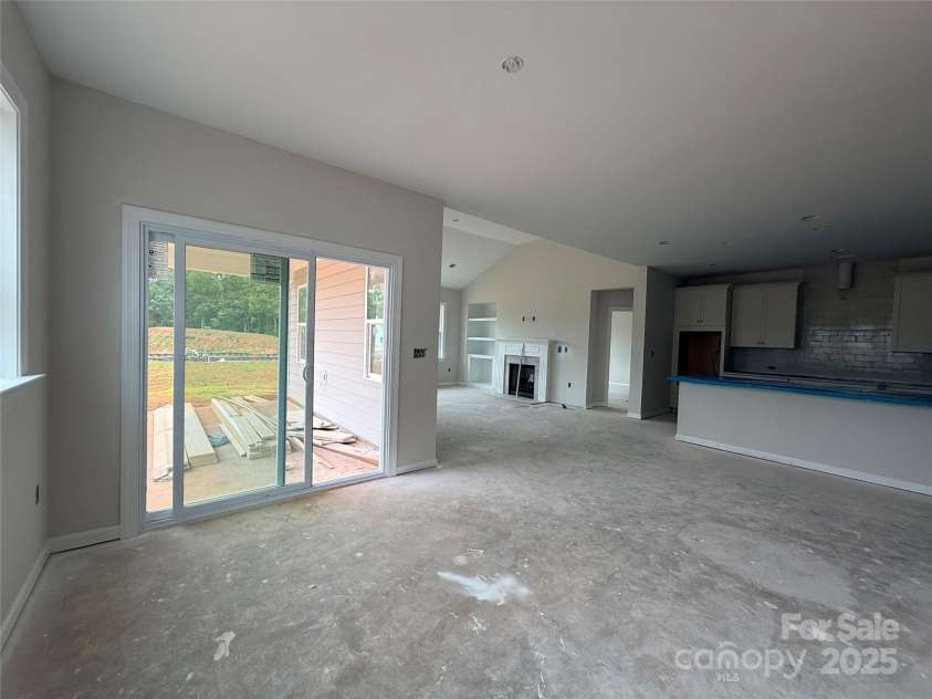 2210 Camber Drive, Gastonia, NC 28054.  MLS# CAR4223870, YatesRealty ID 13569. Morning Room/Kitchen/Family Room