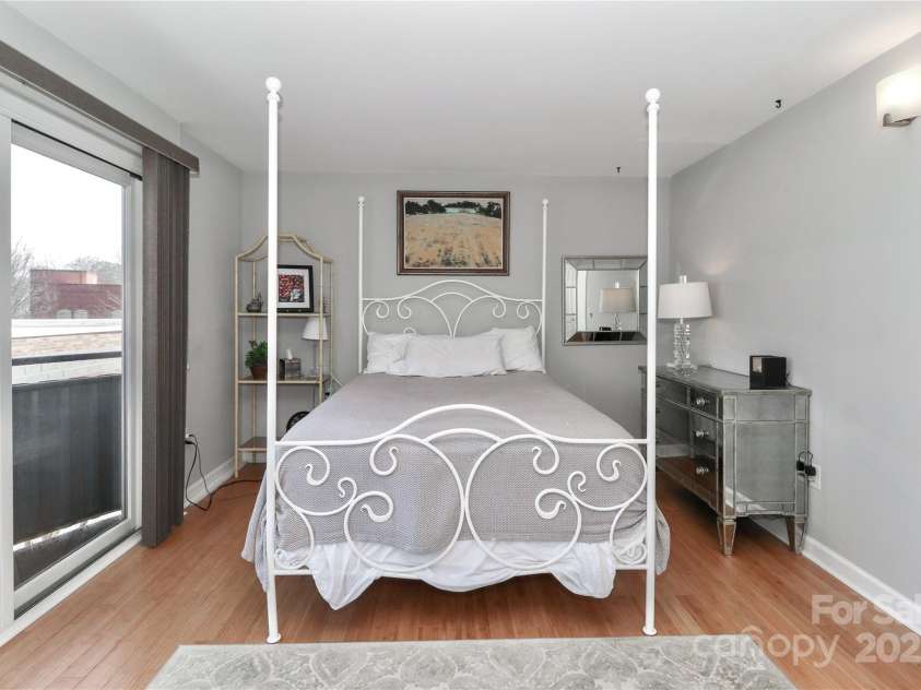 452 Main Street, Davidson, NC 28036.  MLS# CAR4233855, YatesRealty ID 13570. 