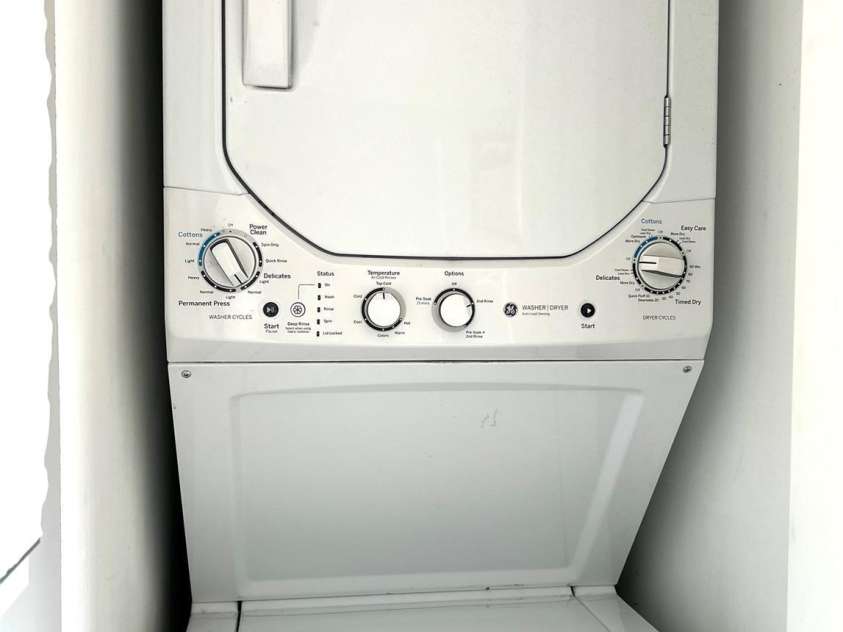 452 Main Street, Davidson, NC 28036.  MLS# CAR4233855, YatesRealty ID 13570. Washer/dryer included