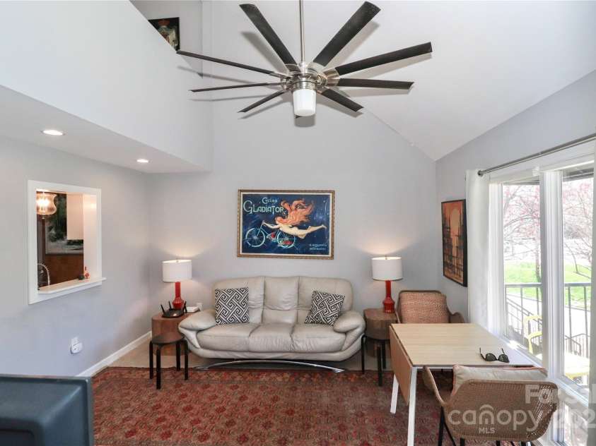 452 Main Street, Davidson, NC 28036.  MLS# CAR4233855, YatesRealty ID 13570. Welcome!