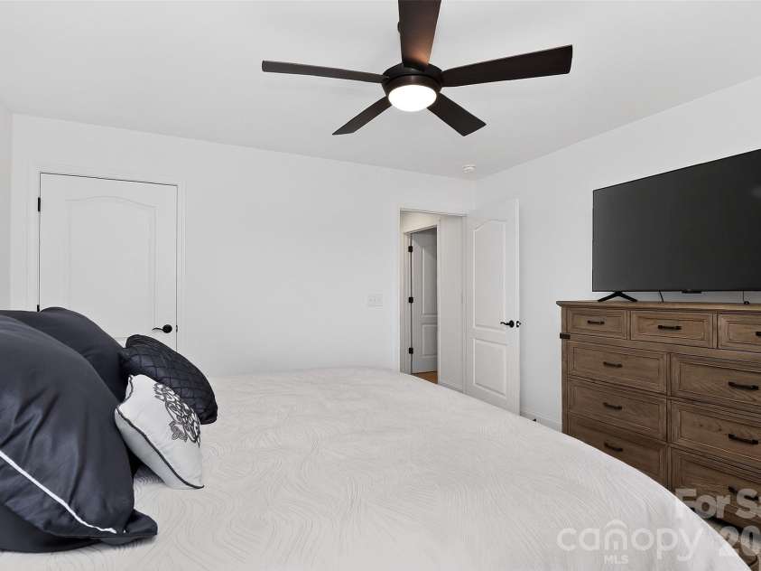 709 Hinterland Lane, Matthews, NC 28104.  MLS# CAR4358766, YatesRealty ID 13570. 