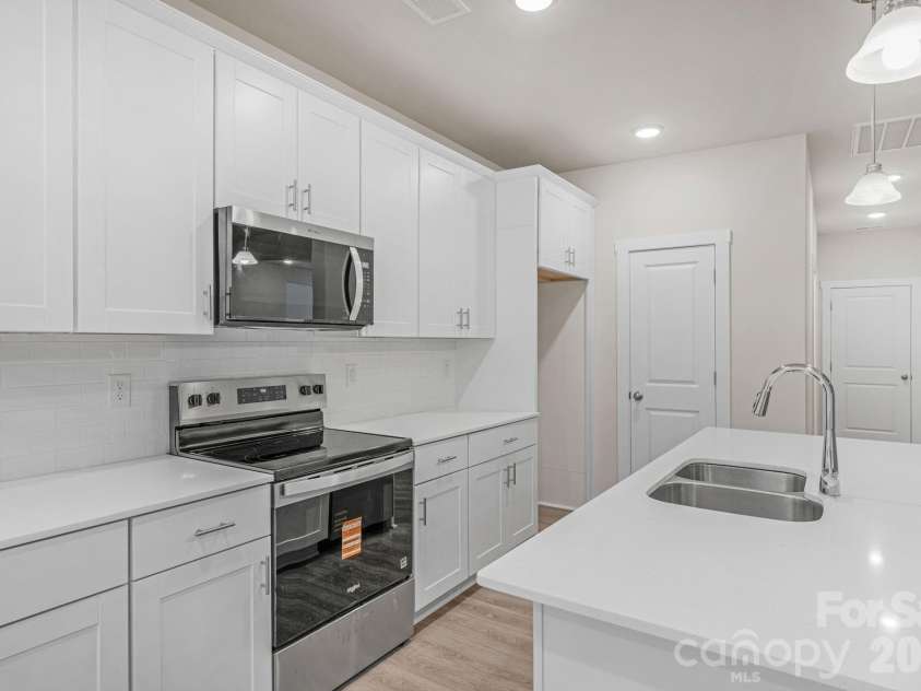 5624 Tipton Road, Monroe, NC 28112.  MLS# CAR4299036, YatesRealty ID 13571. 