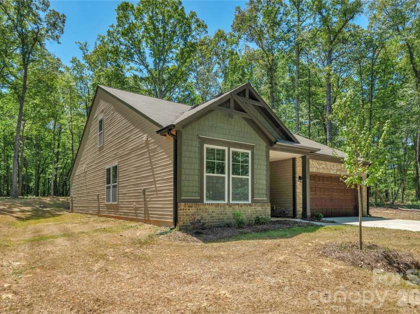 5624 Tipton Road, Monroe, NC 28112.  MLS# CAR4299036, YatesRealty ID 13571. 